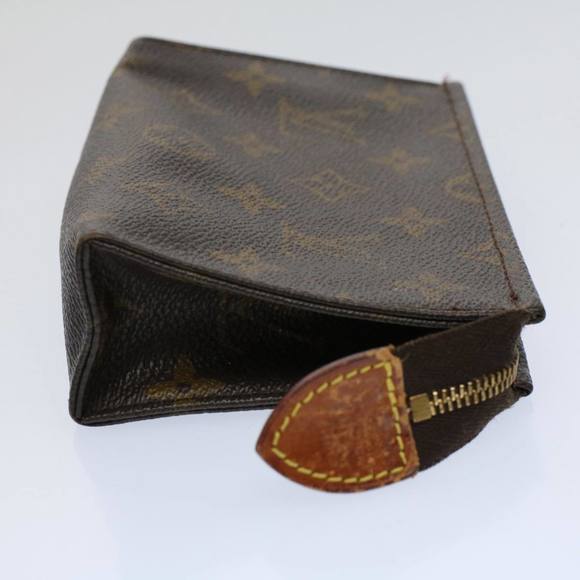 LOUIS VUITTON Monogram Poche Toilette 15 Pouch M47546 LV Auth 59382 - Picture 5 of 16